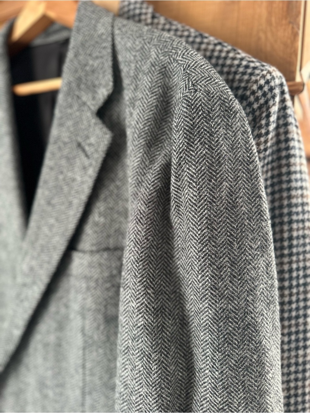 *Pair* of J. Crew Men's Tweed Ludlow and Thompson Jackets (Mint) 40R Medium